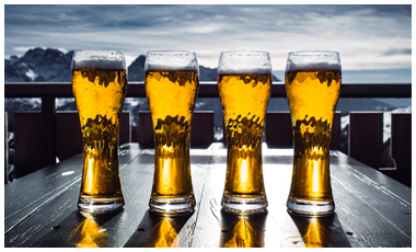 FOOD & BEVERAGE